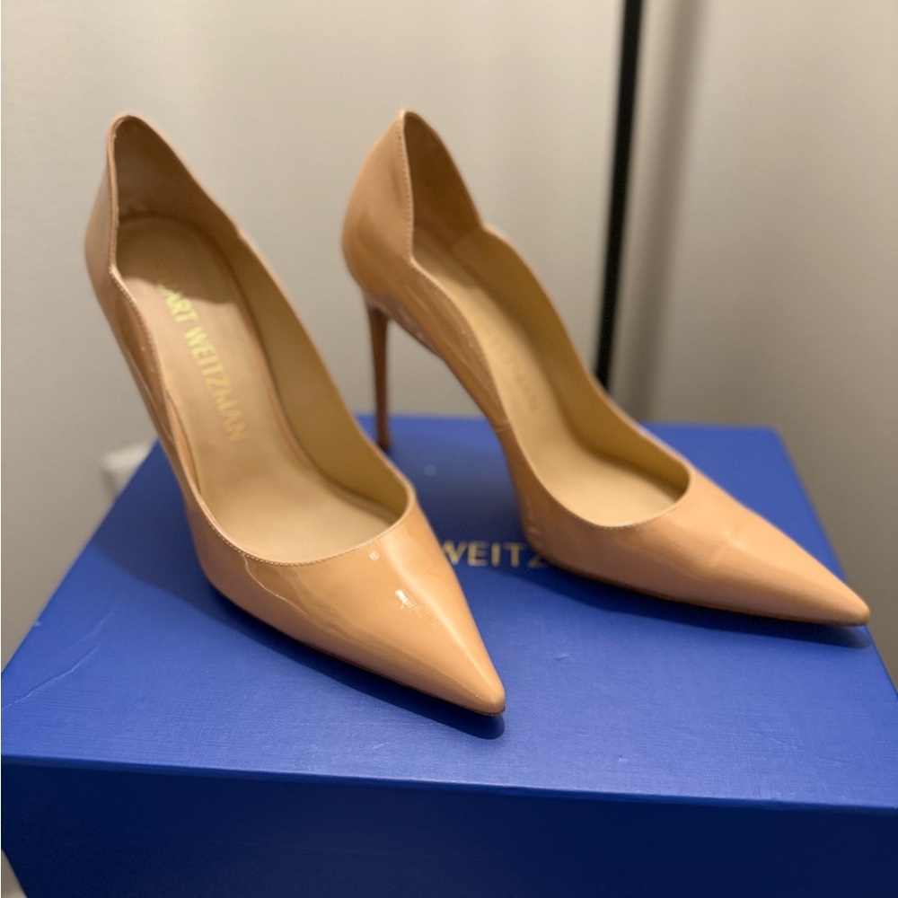 Stuart Weitzman Nude Patent Leather Heels
